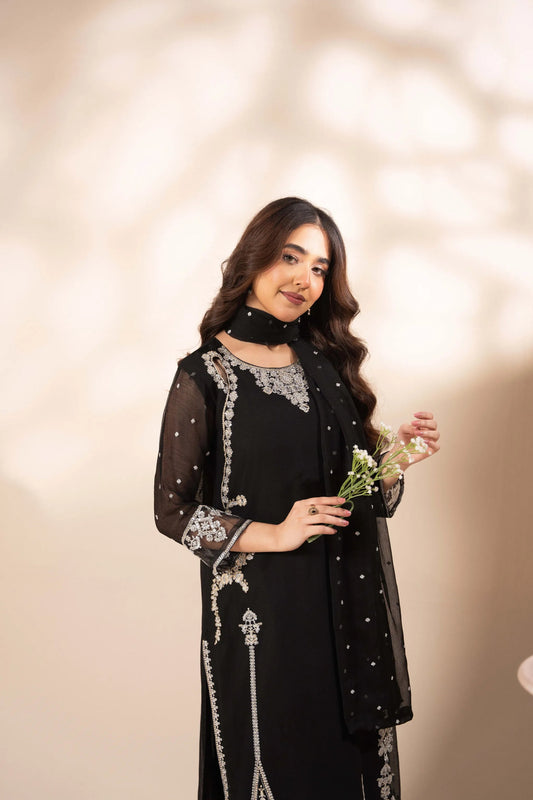 Aveline Black 3PC