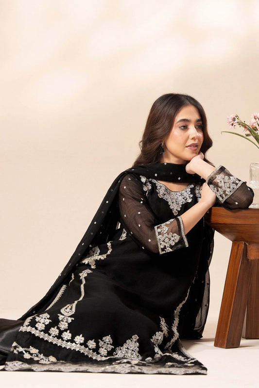 Aveline Black 3PC