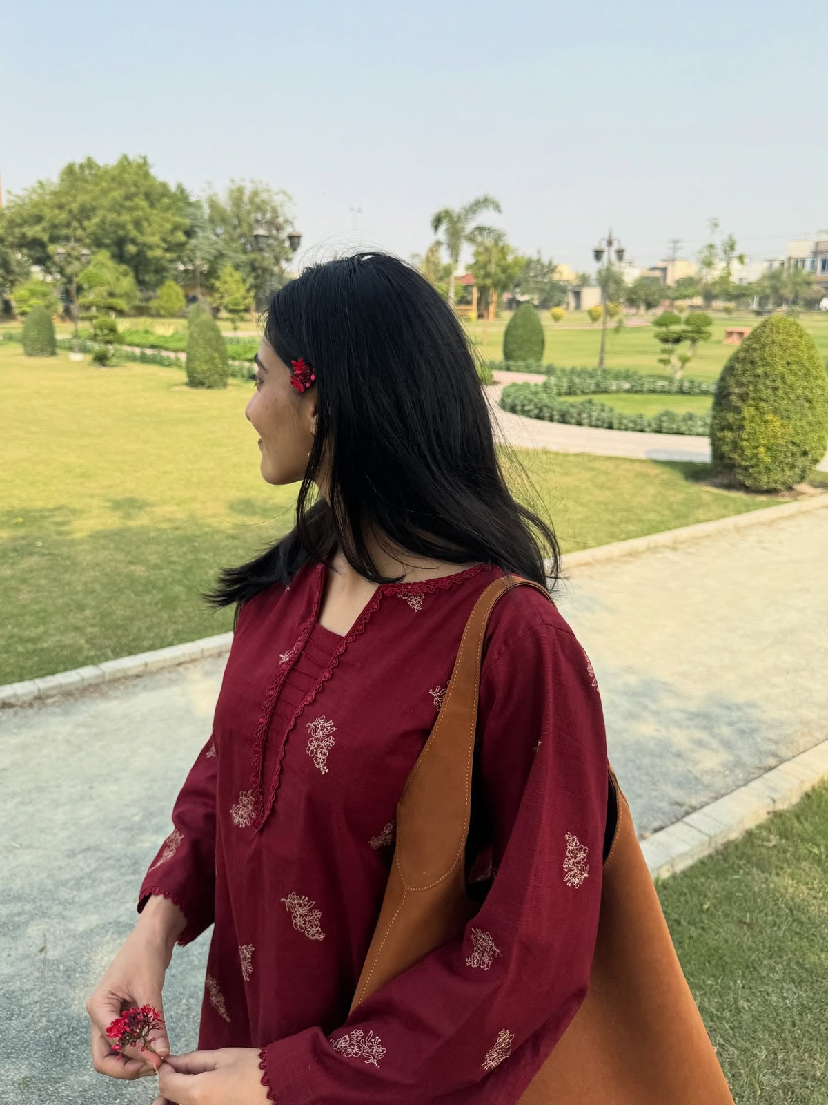 Gulnaar 2PC