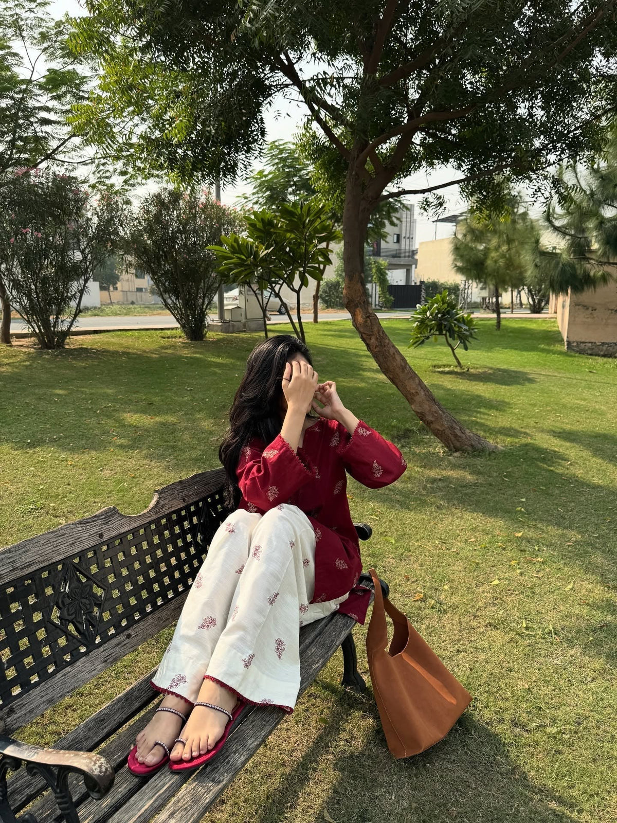 Gulnaar 2PC