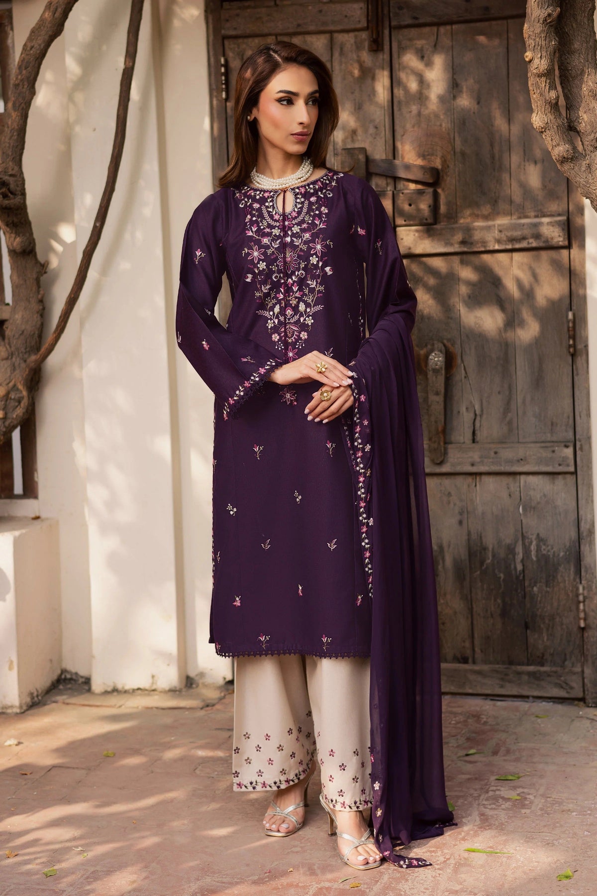 Zohra 2PC