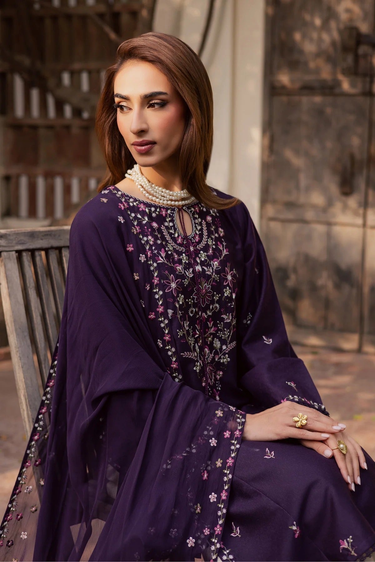 Zohra 2PC