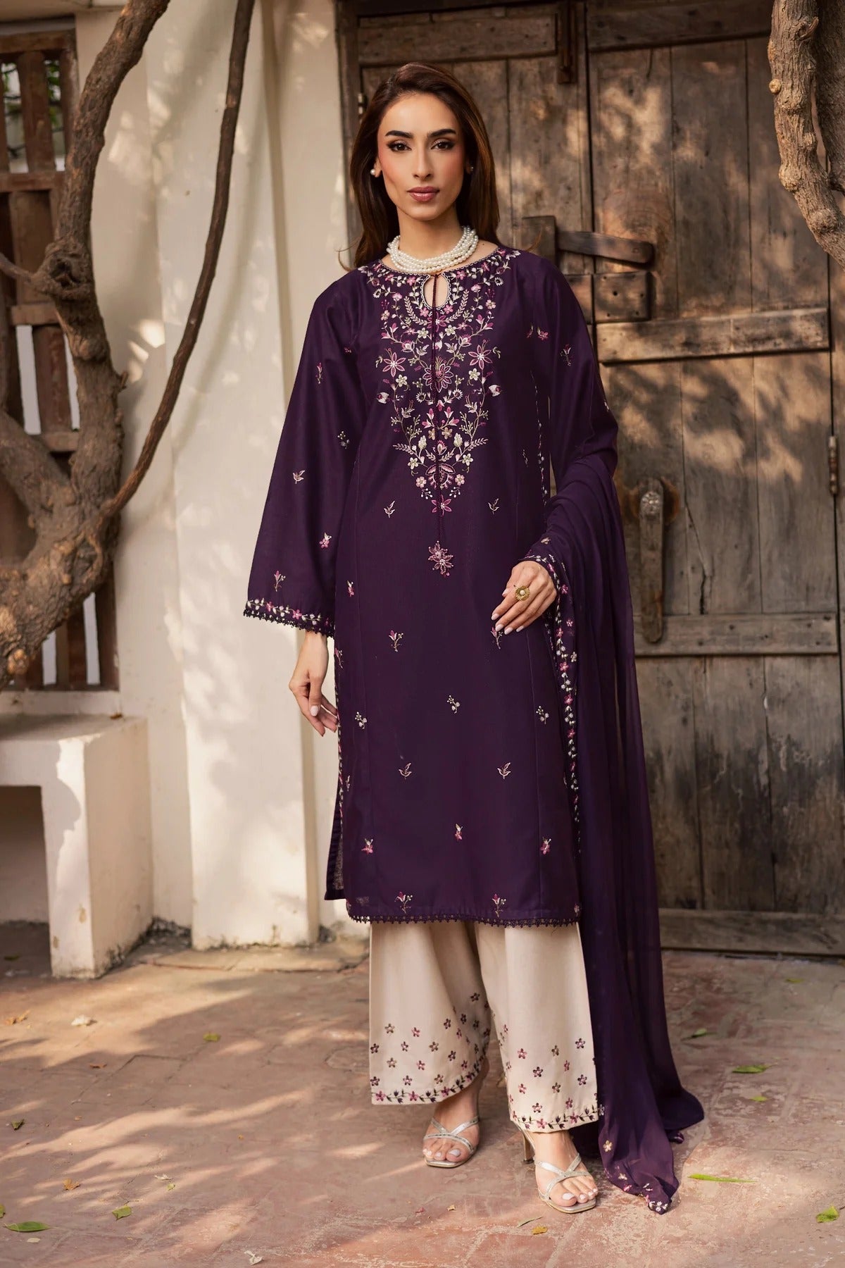 Zohra 2PC